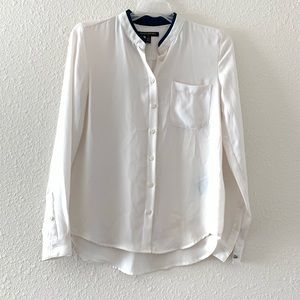 Banana Republic Button Down Blouse